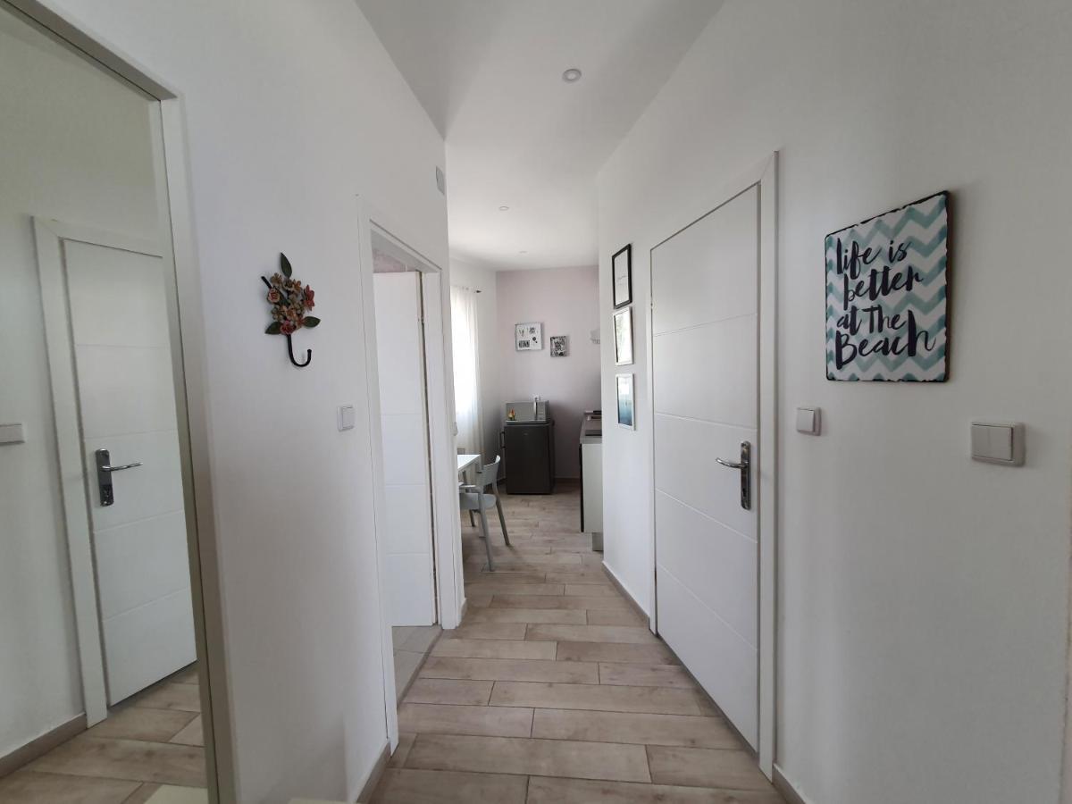 Apartment Danijela نوفاليا المظهر الخارجي الصورة