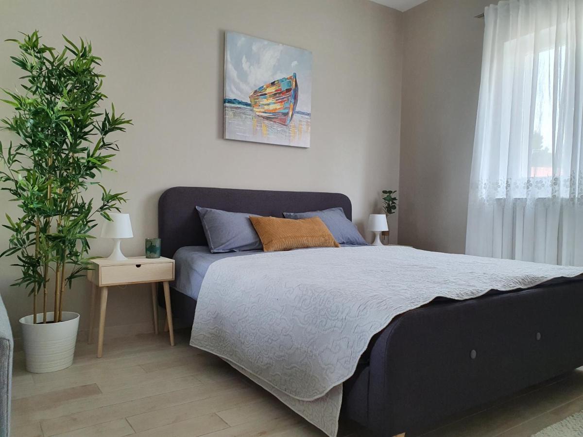 Apartment Danijela نوفاليا المظهر الخارجي الصورة
